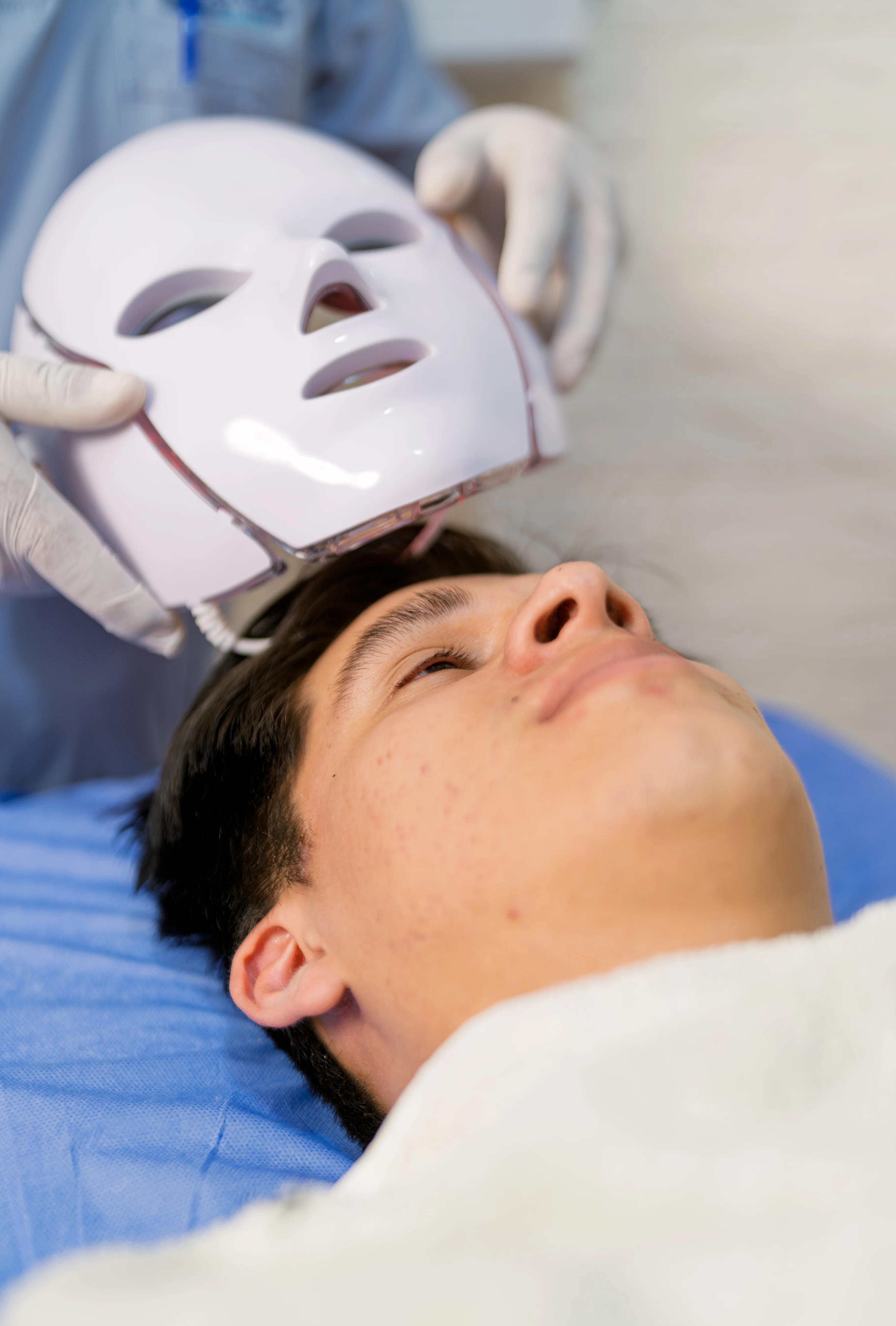MASK THERAPY LASER VIVES CLINIC
